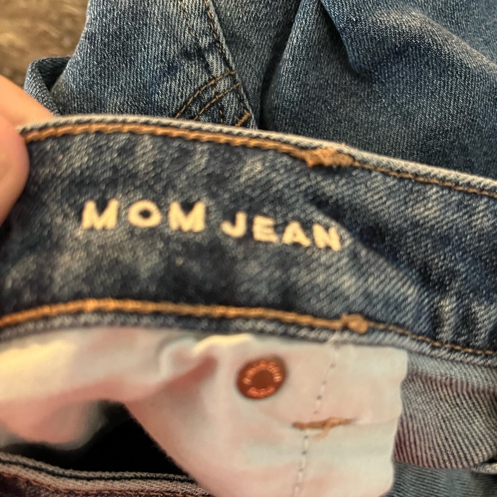 American Eagle jeans - Picture 3 of 6